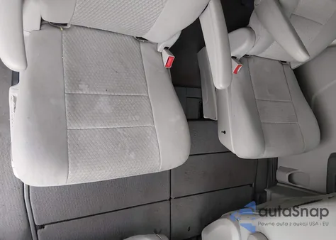 2009 Chrysler Town & Country Touring z USA, uszkodzony, nr VIN 2A8HR54149R664984